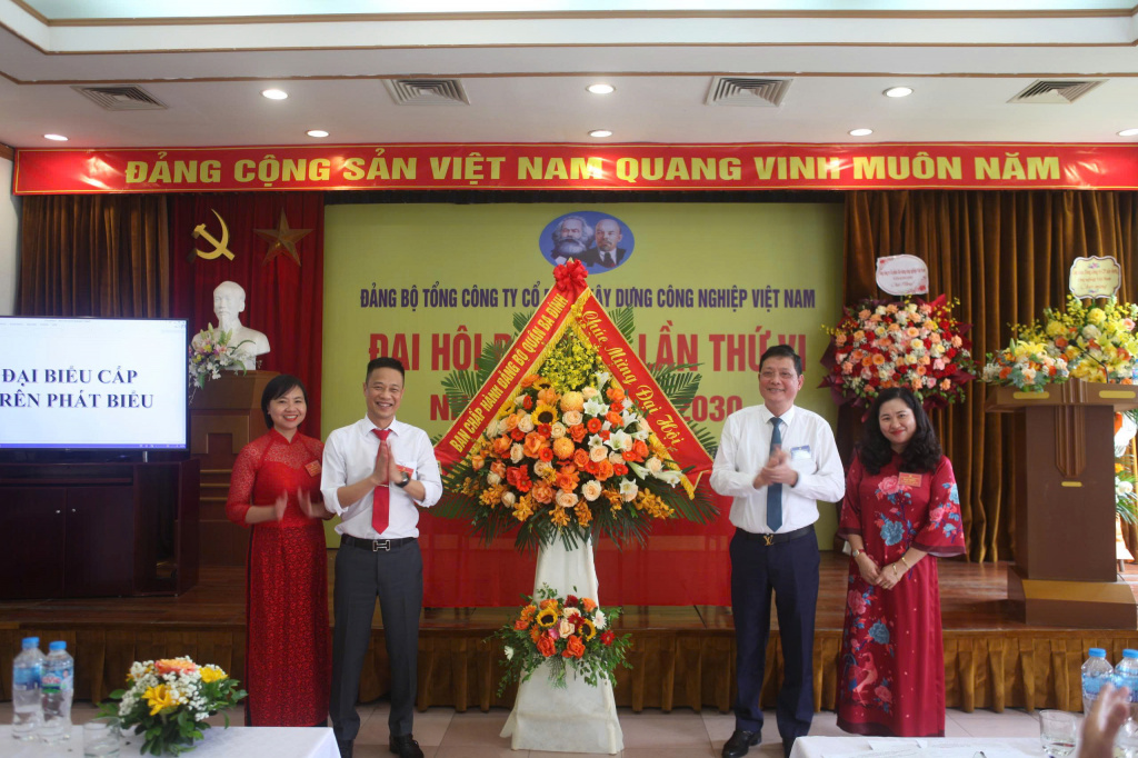 gen-h-tang hoa.jpg
