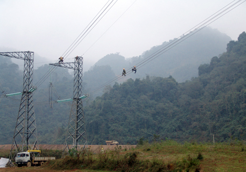 DZ 500kV Hiep Hoa Son La.JPG